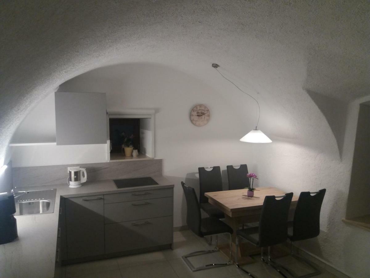 Haus Moeltner - Apartment "Weinansetz" Caldaro Extérieur photo